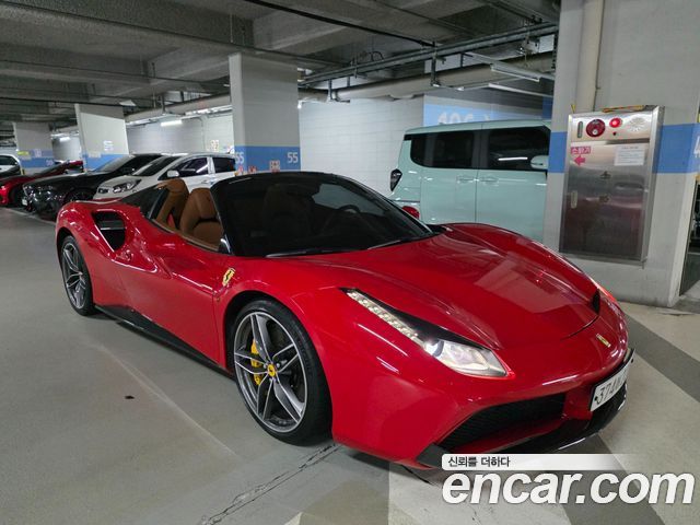 Ferrari 488 3.9 - фото 0