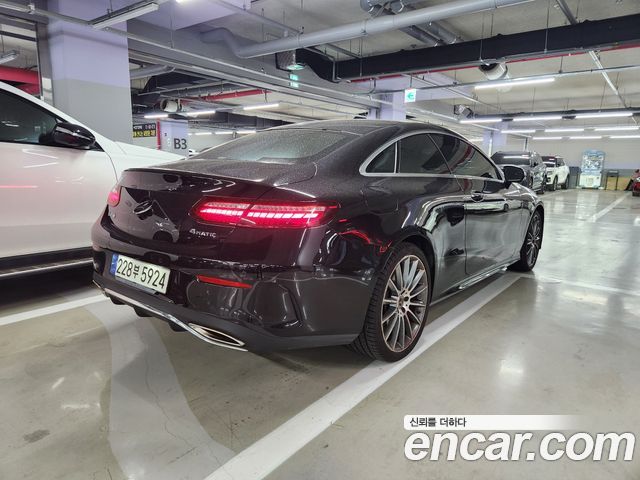 Mercedes-Benz E-Class W213 E450 4MATIC Coupe - фото 1