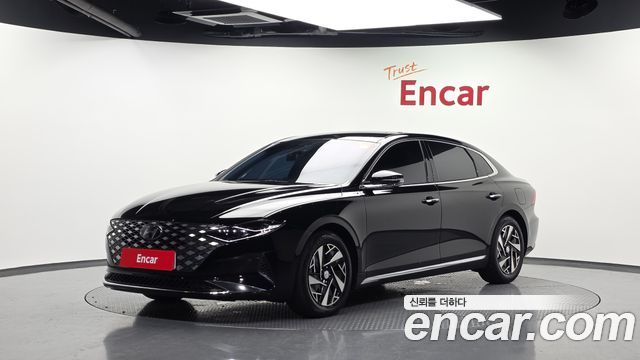 Hyundai Grandeur Новый IG, гибрид Exclusive - фото 0
