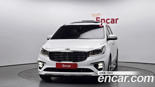 Kia Carnival Новый Gasoline 9-Seater Noblesse Special - фото 2