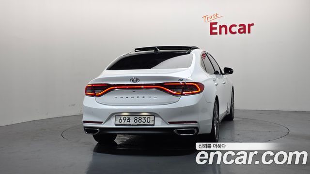 Hyundai Grandeur IG 3.0 Exclusive - фото 3