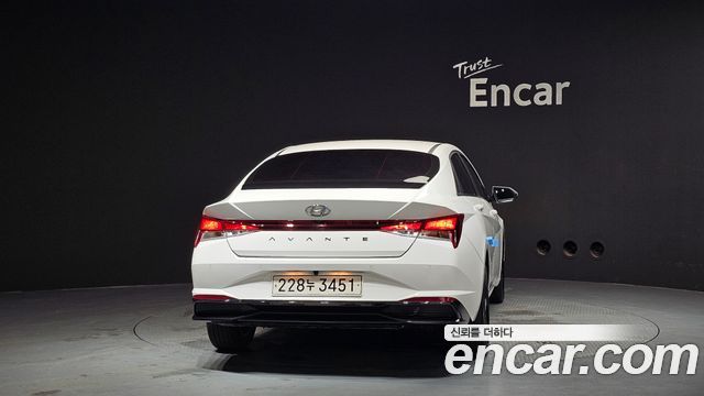 Hyundai Avante CN7, гибрид Smart - фото 3