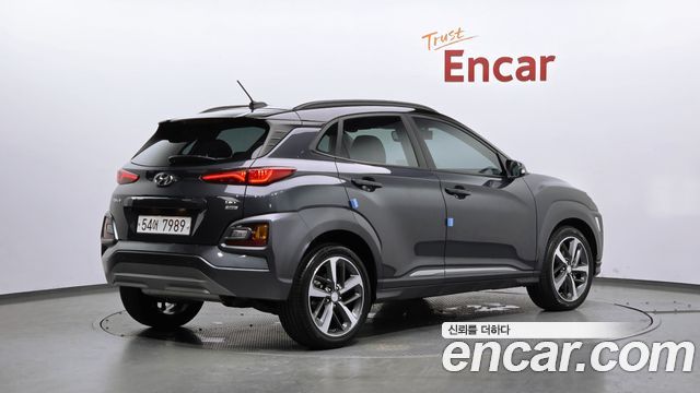 Hyundai Kona 1.6 Turbo 4WD Premium - фото 1