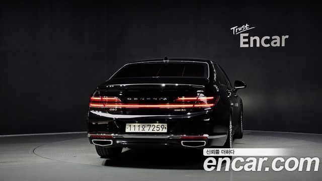 Genesis G90 5.0 AWD Prestige - фото 3