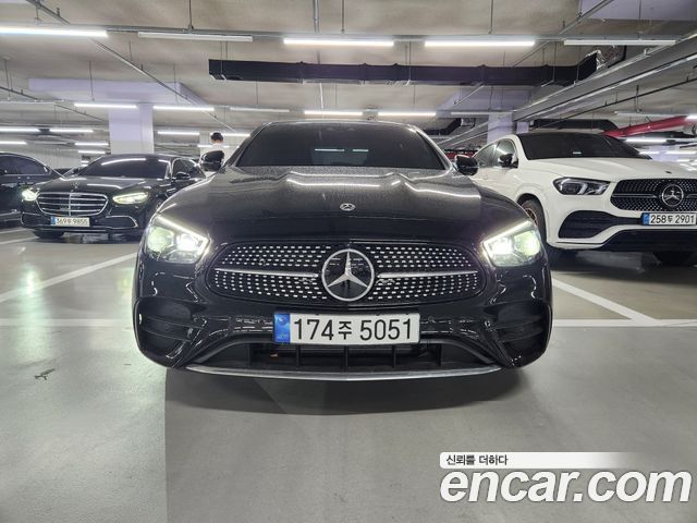 Mercedes-Benz E-Class W213 E350 4MATIC AMG Line - фото 2