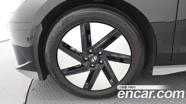 Hyundai Ioniq6 Long Range AWD Exclusive + - фото 4