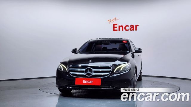 Mercedes-Benz E-Class W213 E300 Avantgarde - фото 2
