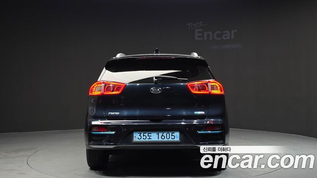 Kia Niro EV Noblesse - фото 3