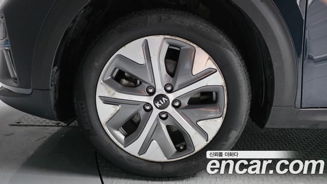 Kia Niro EV Noblesse - фото 4