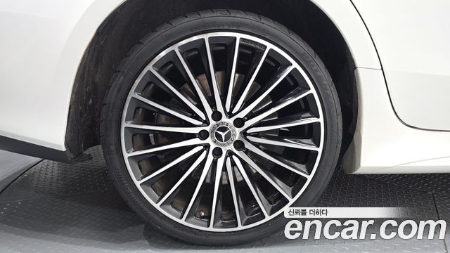 Mercedes-Benz CLS-Class C257 CLS450 4MATIC - фото 4