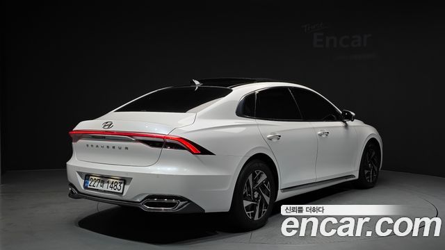 Hyundai Grandeur Новый IG, гибрид Le Blanc - фото 1