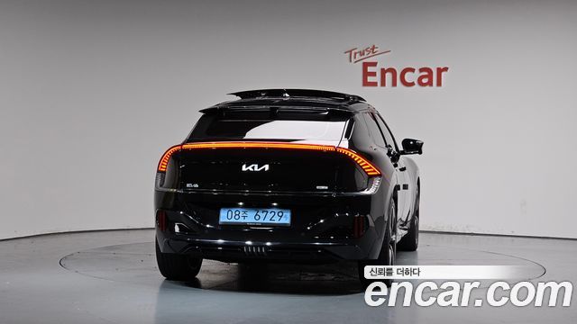 Kia EV6 GT 4WD - фото 2