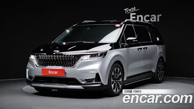 Kia Carnival 4-го поколения 9-Seater Noblesse - фото 0