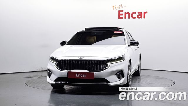 Kia K7 Premier, гибрид Signature - фото 2