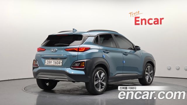Hyundai Kona 1.6 Turbo 2WD Premium - фото 1