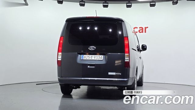 Hyundai Staria Cargo 5-Seater Modern - фото 3