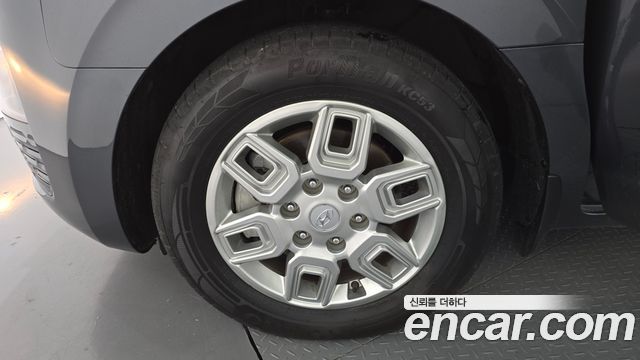 Hyundai Staria Cargo 5-Seater Modern - фото 4