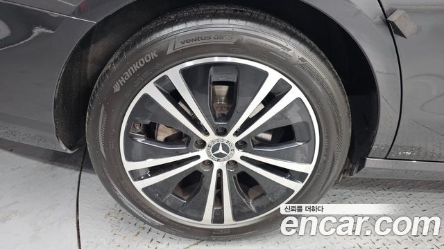 Mercedes-Benz E-Class W213 E250 Avantgarde - фото 4