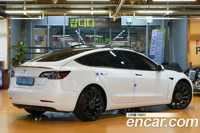 Tesla Model 3 Performance AWD - фото 3