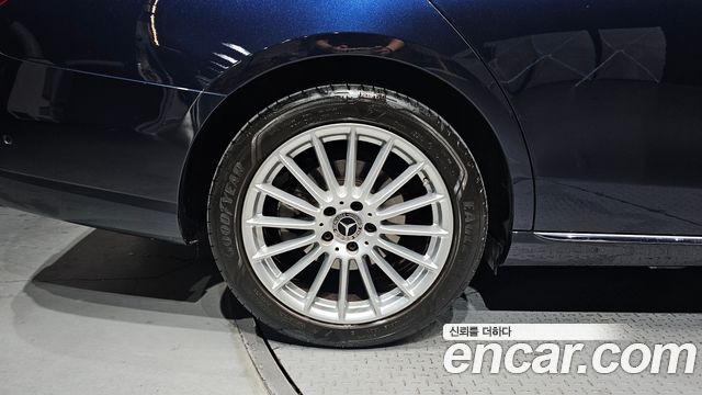 Mercedes-Benz E-Class W213 E250 Exclusive - фото 4