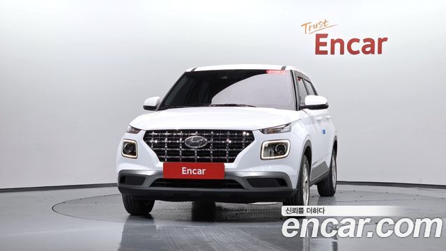 Hyundai Venue 1.6 Modern Plus - фото 1