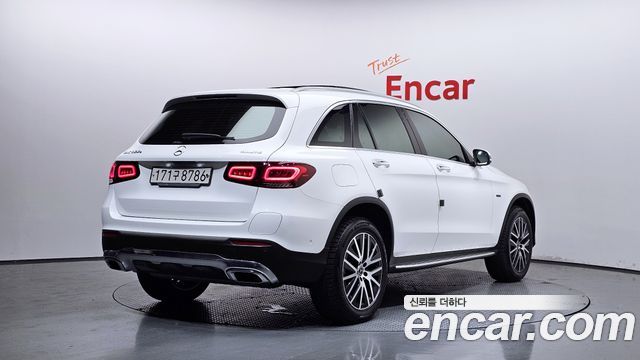 Mercedes-Benz GLC-Class X253 GLC300e 4MATIC - фото 1