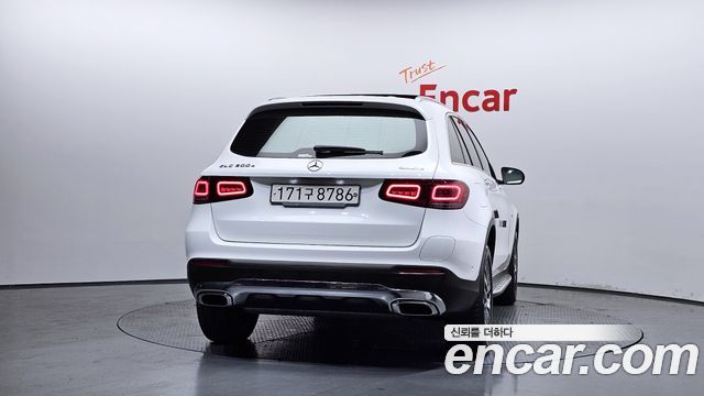 Mercedes-Benz GLC-Class X253 GLC300e 4MATIC - фото 3