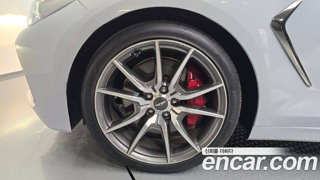 Genesis G70 2.0T Sport Package - фото 4