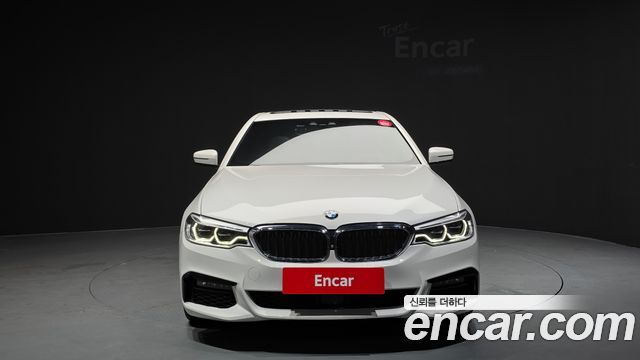BMW 5-Series G30 530i M Sport Package Plus - фото 2