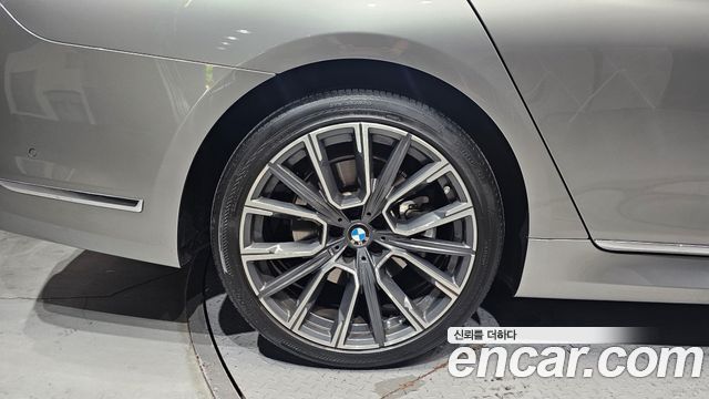 BMW 7-Series G11 730d xDrive M Sport - фото 4