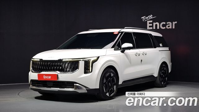 Kia Carnival Новый 4-го поколения 7-Seater Signature - фото 0