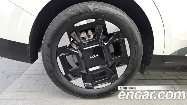 Kia Carnival Новый 4-го поколения 7-Seater Signature - фото 4
