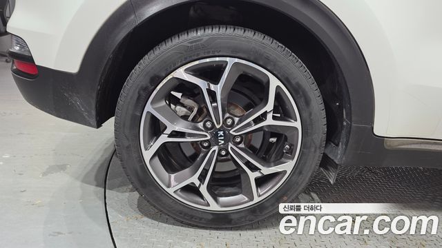 Kia Sportage Diesel 2.0 2WD Inteligent - фото 4