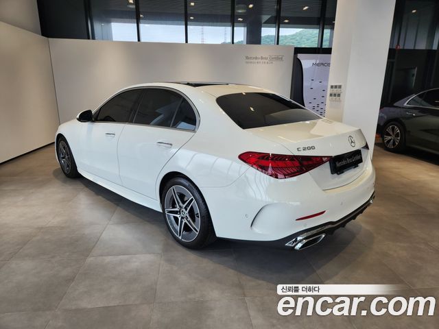 Mercedes-Benz C-Class W206 C200 AMG Line - фото 2