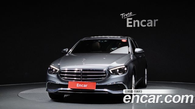Mercedes-Benz E-Class W213 E220d 4MATIC Exclusive - фото 2