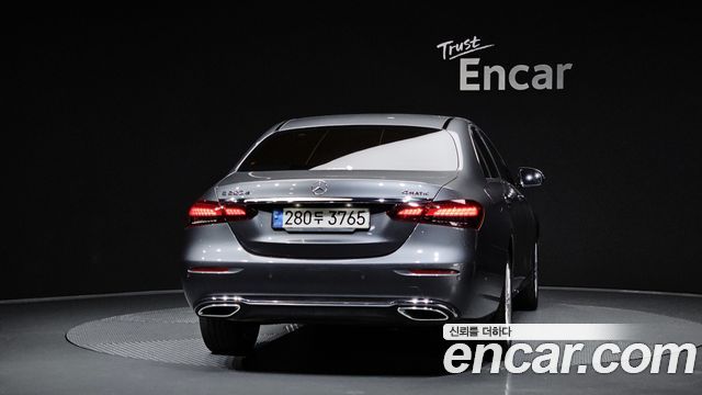 Mercedes-Benz E-Class W213 E220d 4MATIC Exclusive - фото 3
