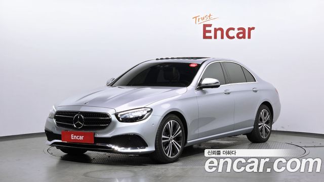 Mercedes-Benz E-Class W213 E250 Avantgarde - фото 0
