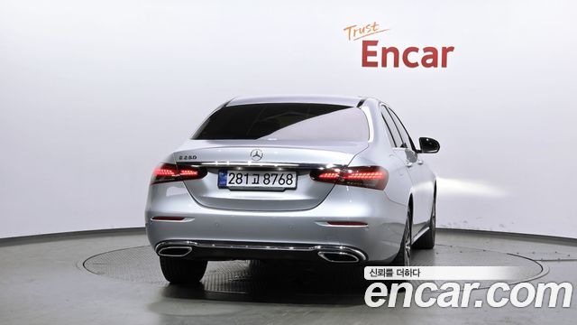 Mercedes-Benz E-Class W213 E250 Avantgarde - фото 3