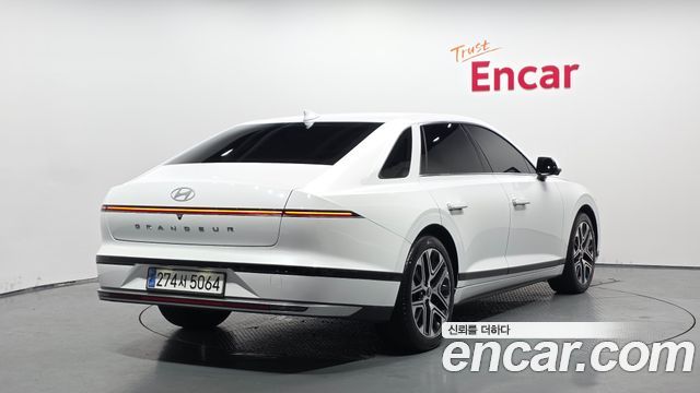 Hyundai Grandeur GN7, гибрид Exclusive - фото 1
