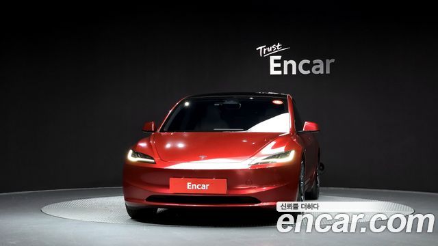 Tesla Model 3 Long Range AWD - фото 2