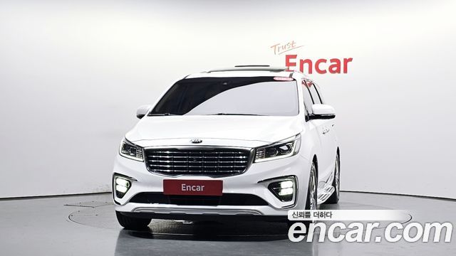 Kia Carnival Новый 9-Seater Noblesse Special - фото 1