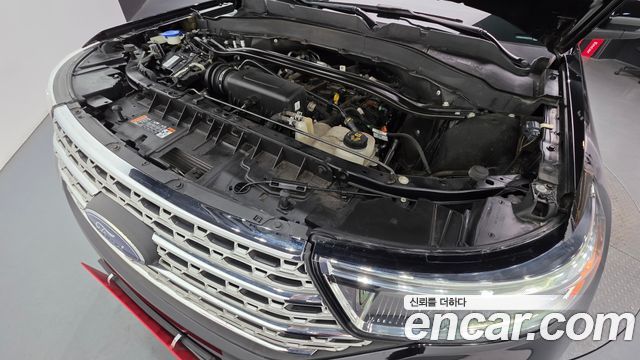 Ford Explorer 6-го поколения 2.3 LimIted 4WD - фото 4