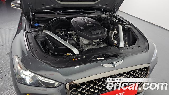 Genesis G70 2.0T Sport Package - фото 4
