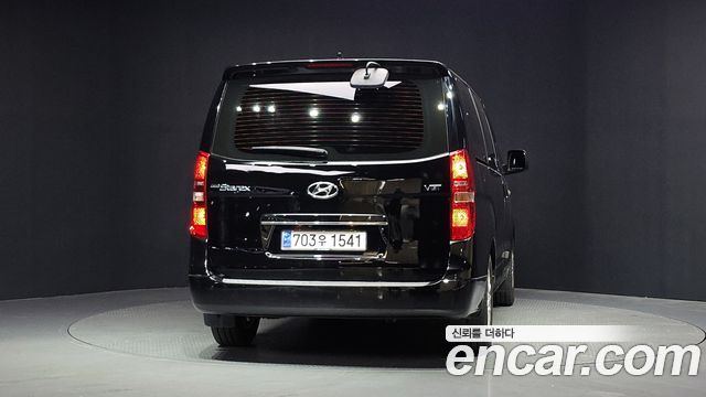 Hyundai Starex Новый Wagon 12-Seater Modern - фото 3