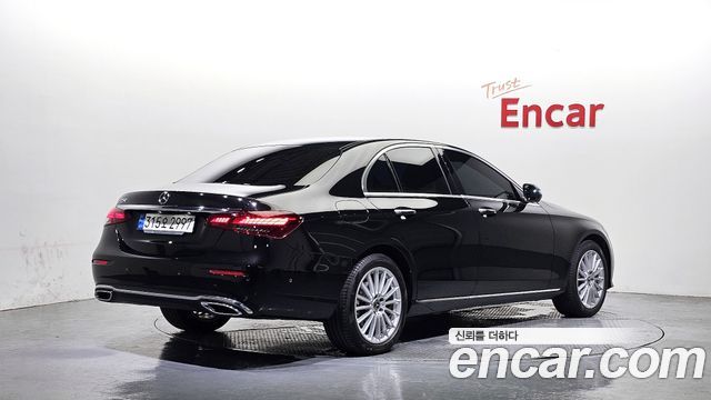 Mercedes-Benz E-Class W213 E250 Exclusive - фото 1