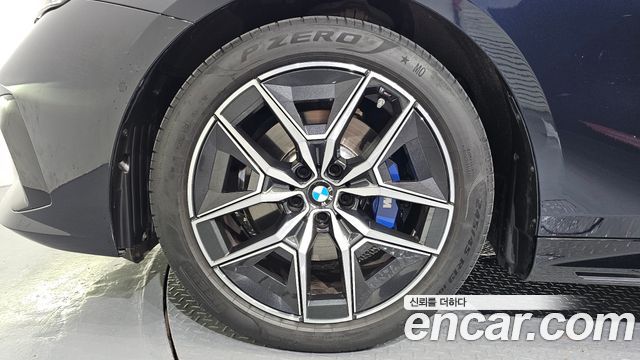 BMW 5-Series G60 520i M Sport - фото 4