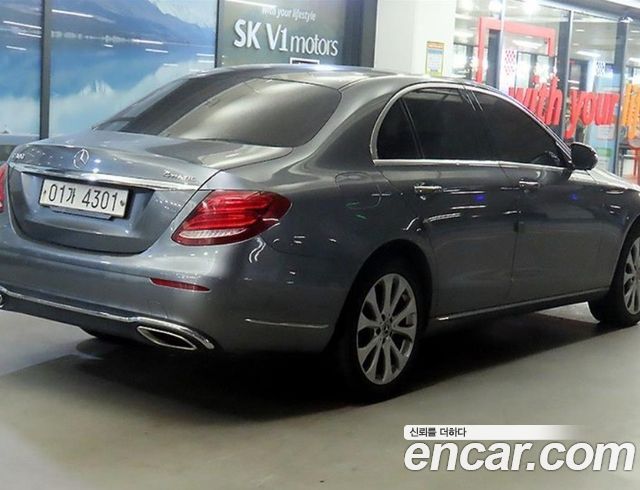 Mercedes-Benz E-Class W213 E300 4MATIC Exclusive - фото 3