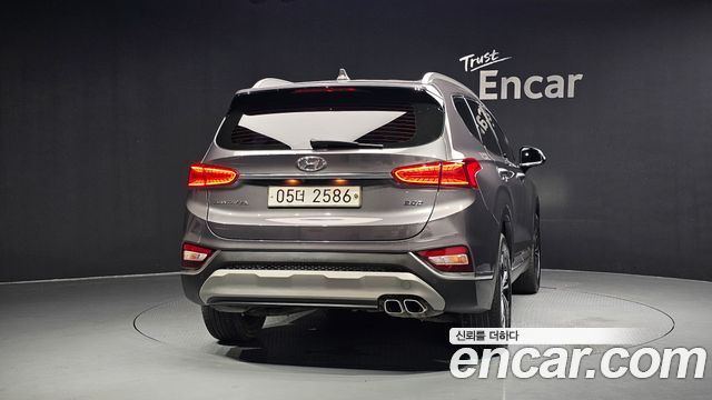 Hyundai Santafe TM Diesel 2.0 2WD Exclusive Special - фото 2