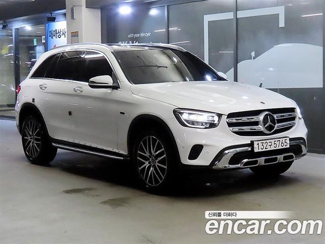 Mercedes-Benz GLC-Class X253 GLC300e 4MATIC - фото 1