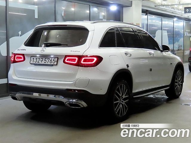 Mercedes-Benz GLC-Class X253 GLC300e 4MATIC - фото 3